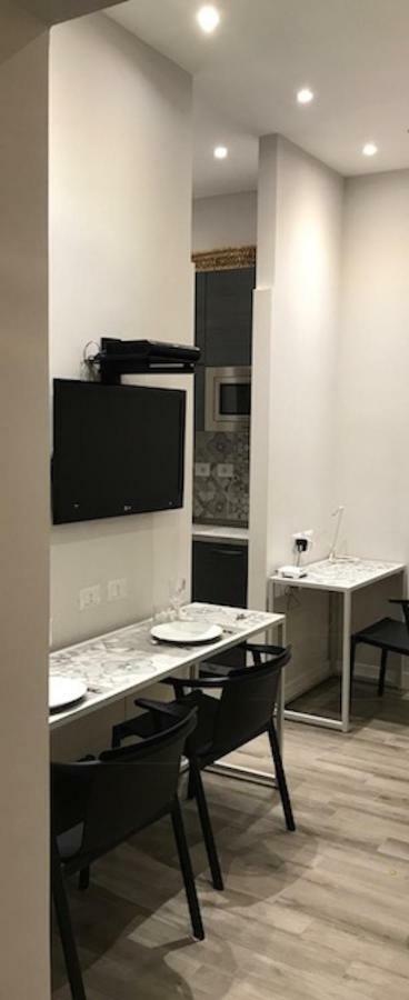 Rome Studio Rental ภายนอก รูปภาพ
